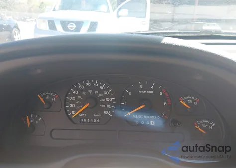 1997 Ford Mustang z USA, uszkodzony, nr VIN 1FALP4040VF207940